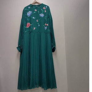 NEW Asos Design Curve Green Floral Long Flowy Pleated Dress Womens Size 26